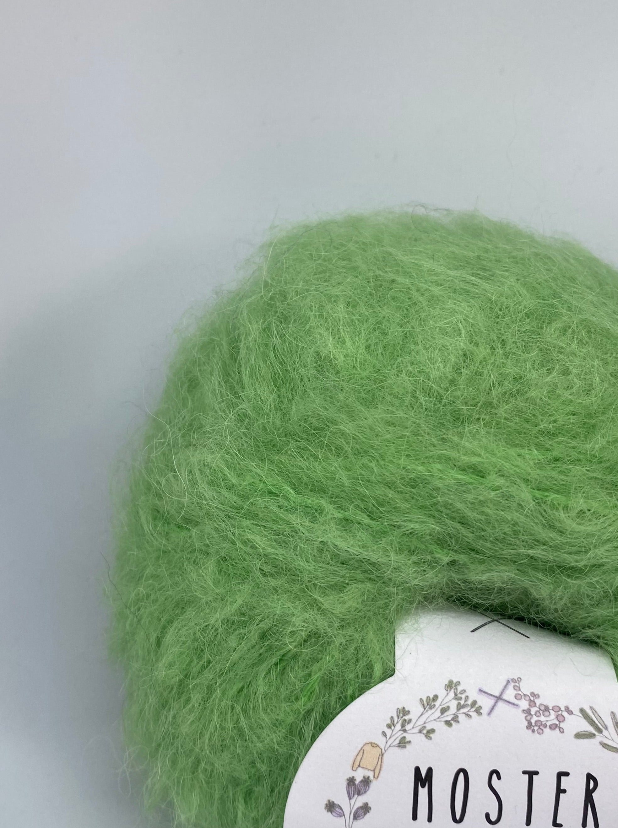 GREEN (SURI ALPACA & MERINO WOOL)